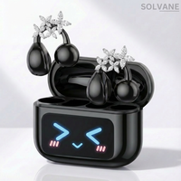 שחור עם פרחים